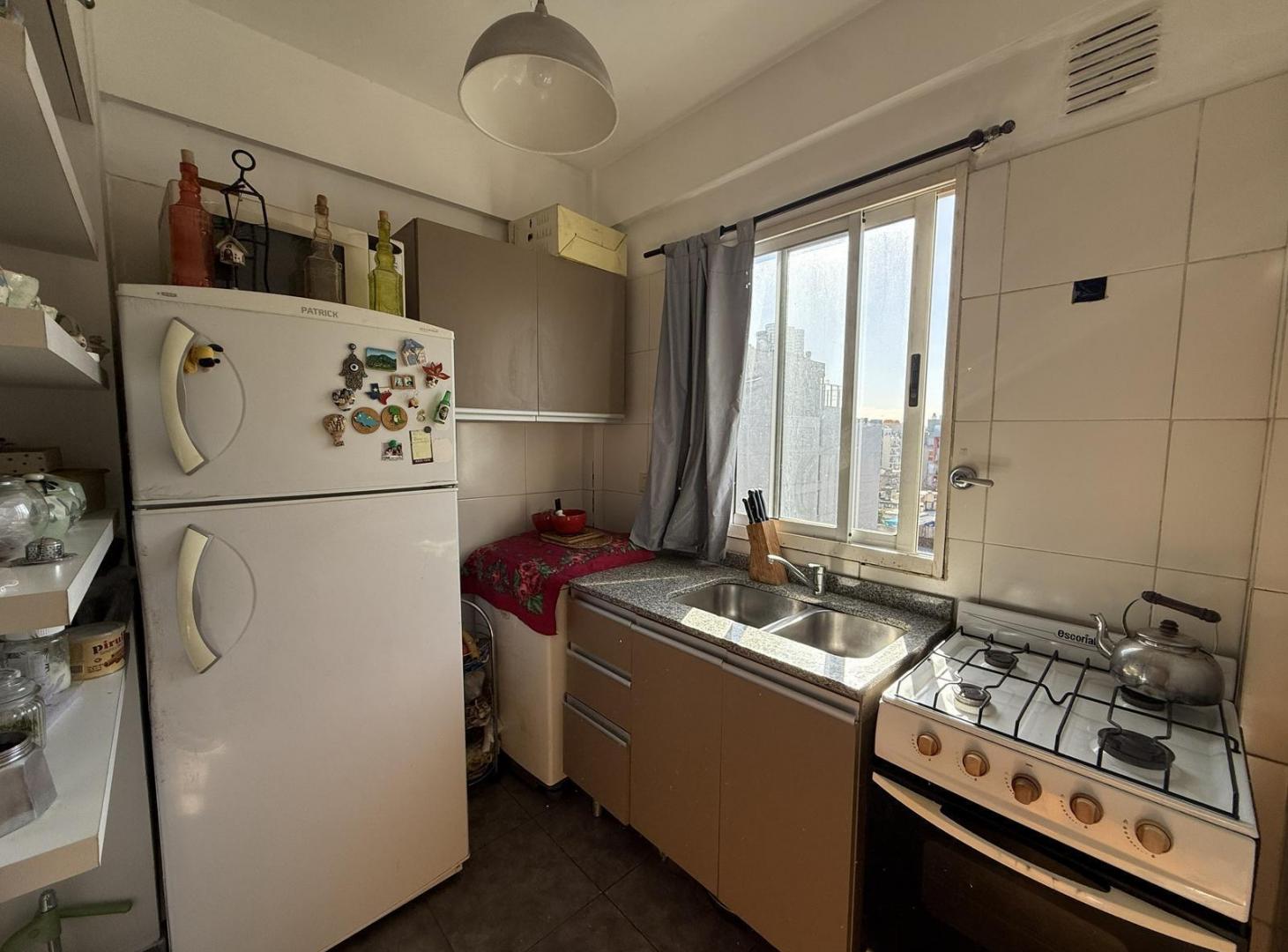 Foto de Venta Departamento Monoambiente en Parque Chas con balcón, imagen 3