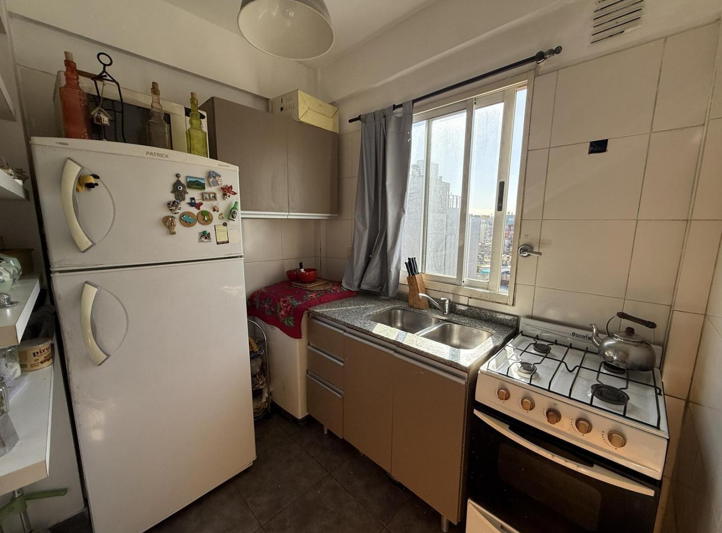 Foto de Venta Departamento Monoambiente en Parque Chas con balcón, imagen 1