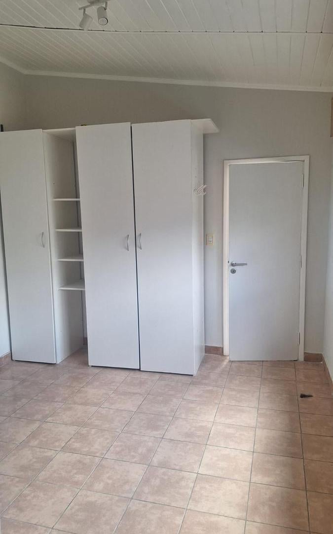 Foto de ALQUILER – 2 AMBIENTES CON TERRAZA DE USO EXCLUSIVO – SAN ISIDRO *SIN, imagen 3