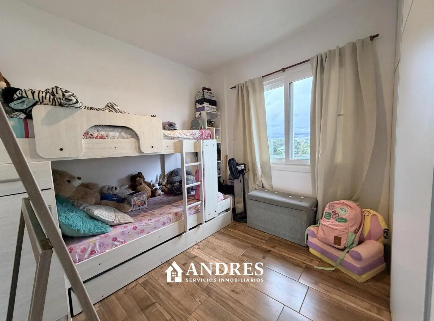 Departamento en el centro de Pinamar en Oportunidad! 5