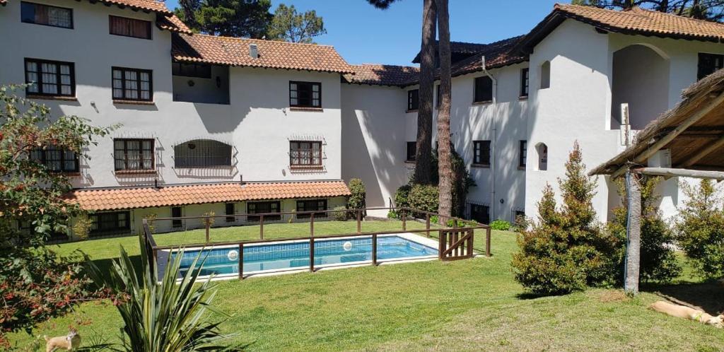 Foto de Departamento En alquiler Temporario con piscina!, imagen 3