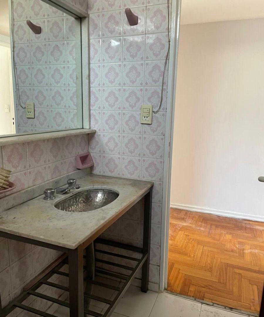 Foto de EN VENTA, 4 ambientes, dependencia, cochera y baulera, seguridad 24 hs, imagen 2