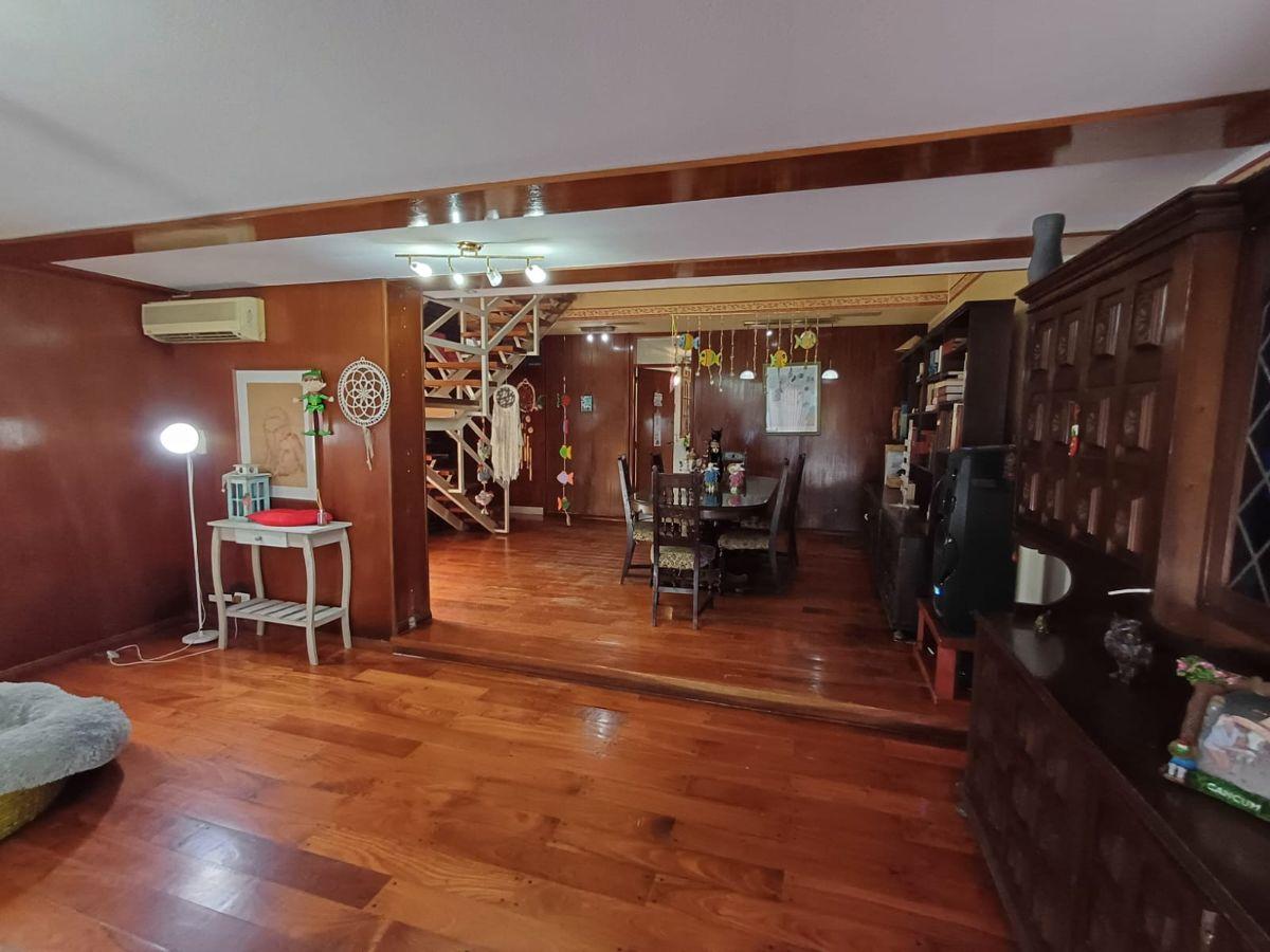 Foto de Excelente Casa de 4 Ambientes + Pileta + Garage - APTO CREDITO, imagen 2