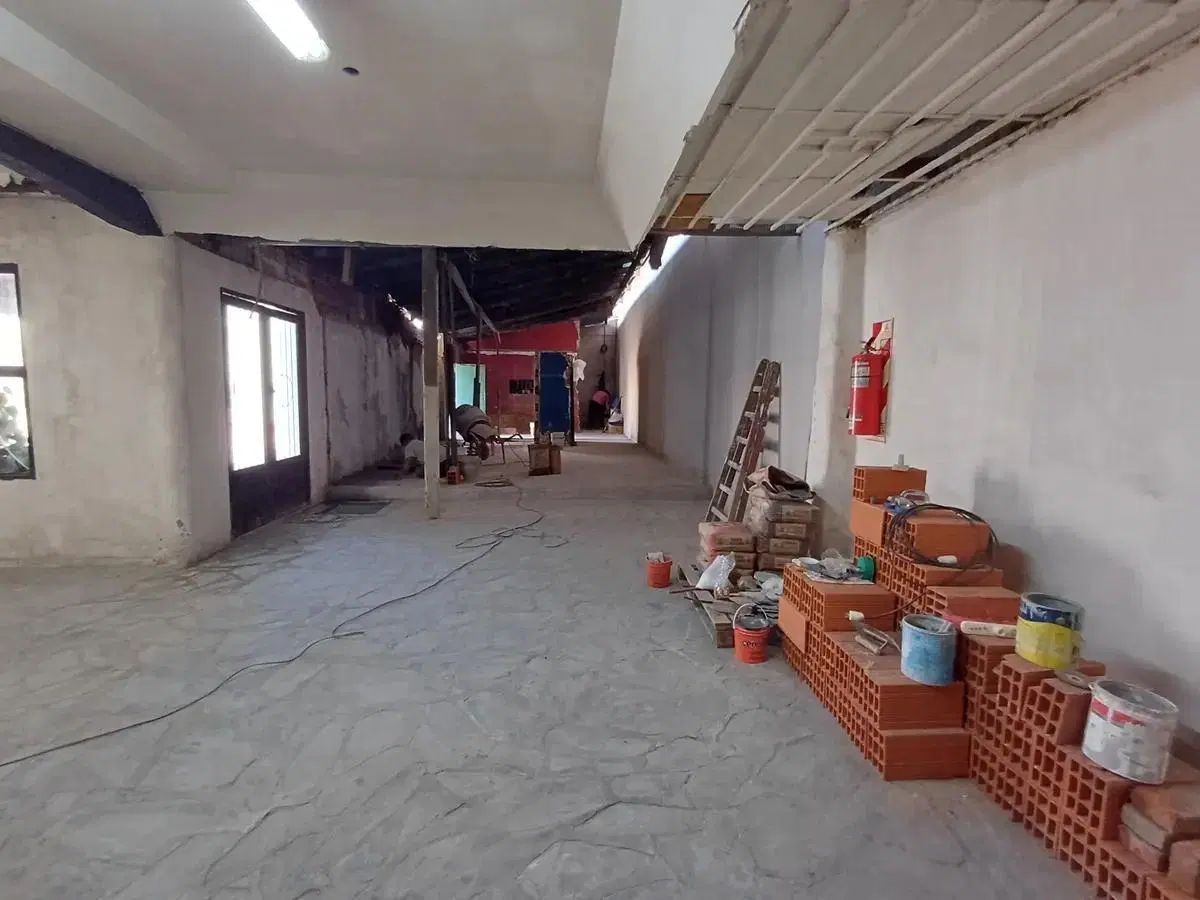 Local Comercial Ideal Varios Destinos. 600 M2 Totales. Inmejorable Ubicación Estratégica 2