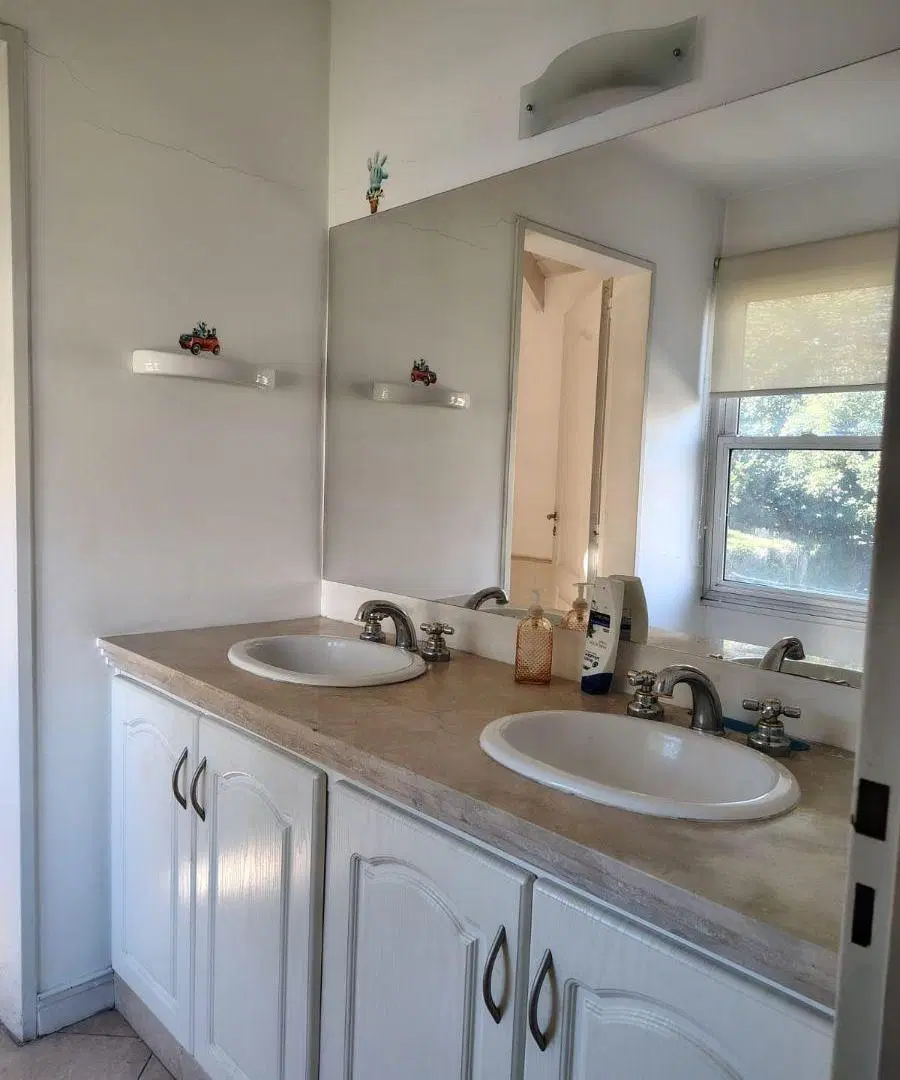 Excelente Casa de 4 Ambientes con Pileta en Barrio Septiembre 8
