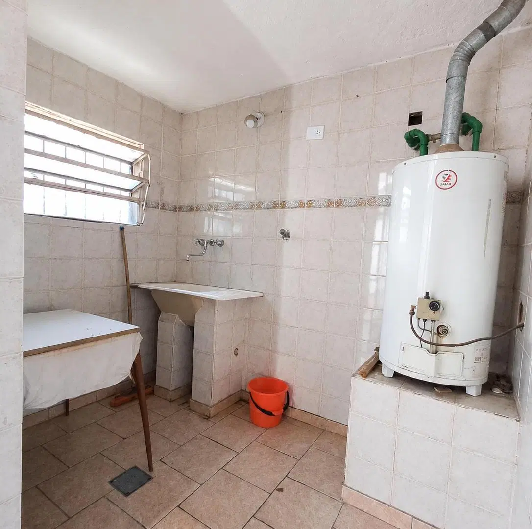 PH 3 ambientes al frente. Cochera - 2 Dormitorios - Patio - Terraza. 172 m2 totales. APTO CREDITO 5