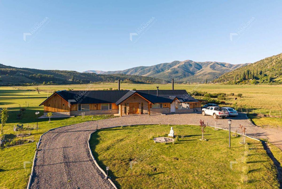 Hermosas casa en venta en San Martin De Los Andes Barrio cerrado Peñon de Lolog