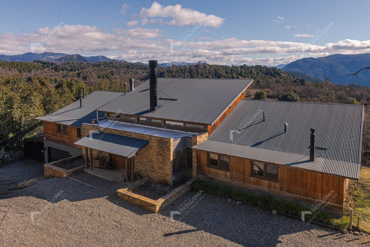 Casa de diseño en venta en San Martin De Los Andes Barrio Valleescondido-Golf