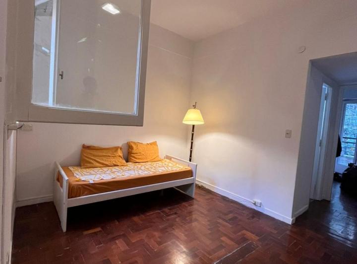 Departamento tranquilo a la calle y a mamo de medios de transporte y comercios 2