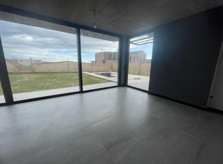 dueño alquila casa en barrio mza norte 1