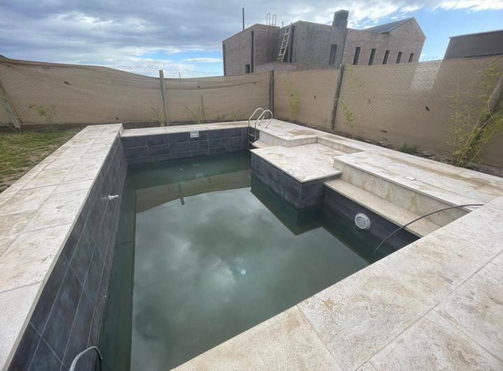 dueño alquila casa en barrio mza norte 2