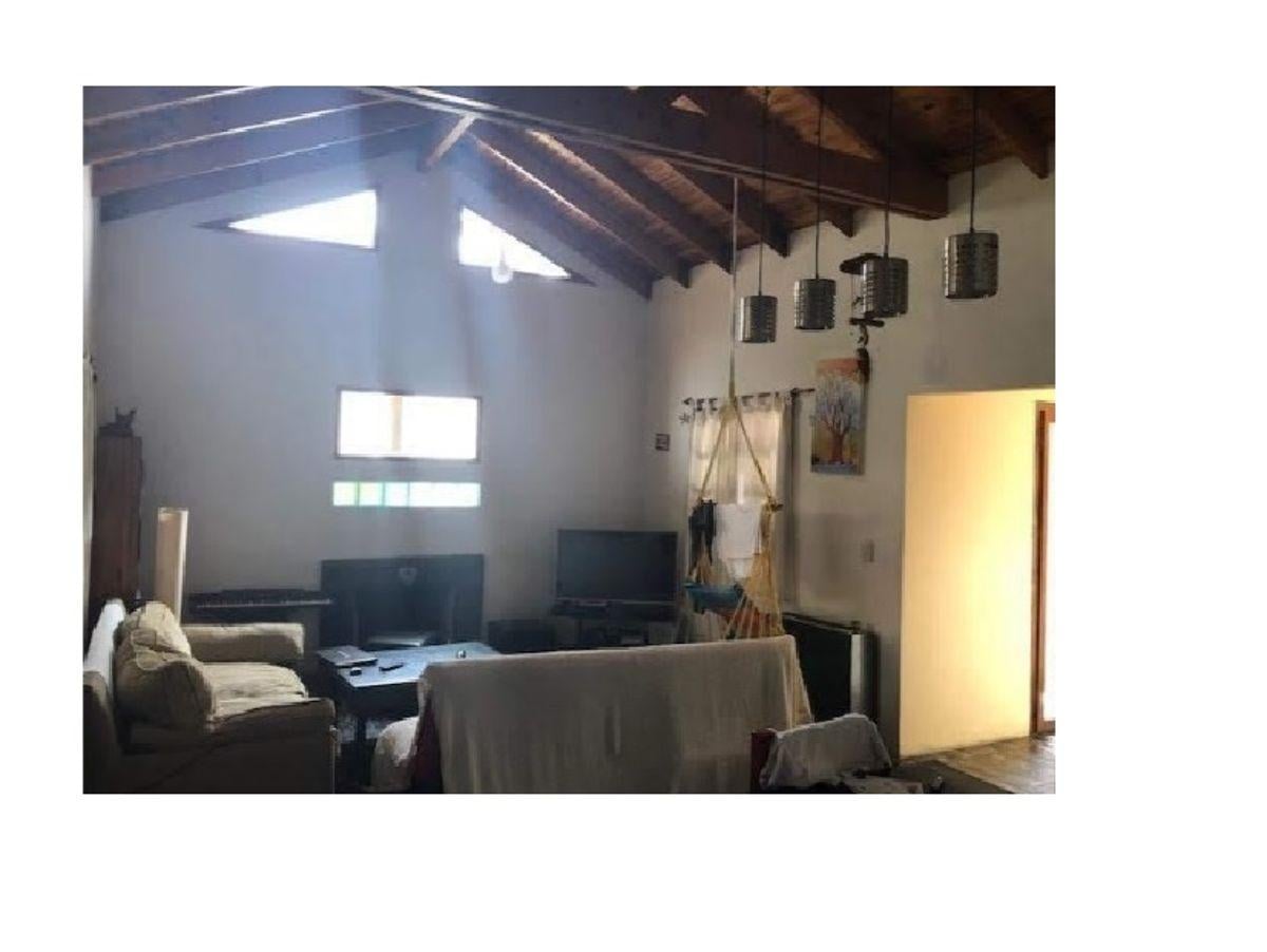 Foto de Casa a una cuadra de cantilo y dos se camino belgrano con tres, imagen 4