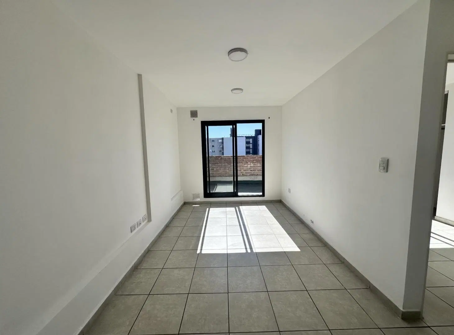 Alquiler | depto 1 dormitorio con balcon - Alto Alberdi 2