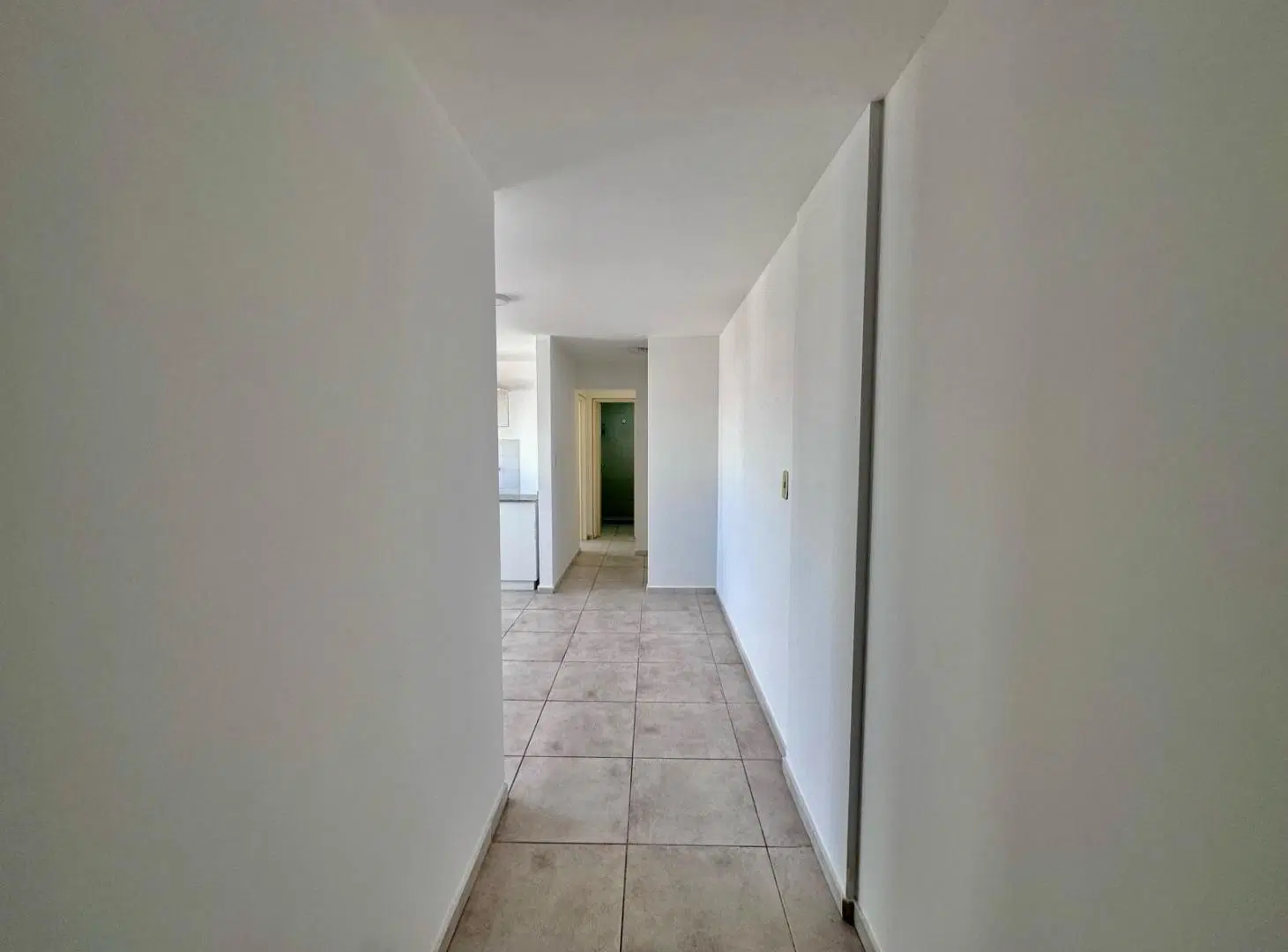 Departamento en alquiler | 1 dorm con pileta frente a plaza jeronimo del barco 1