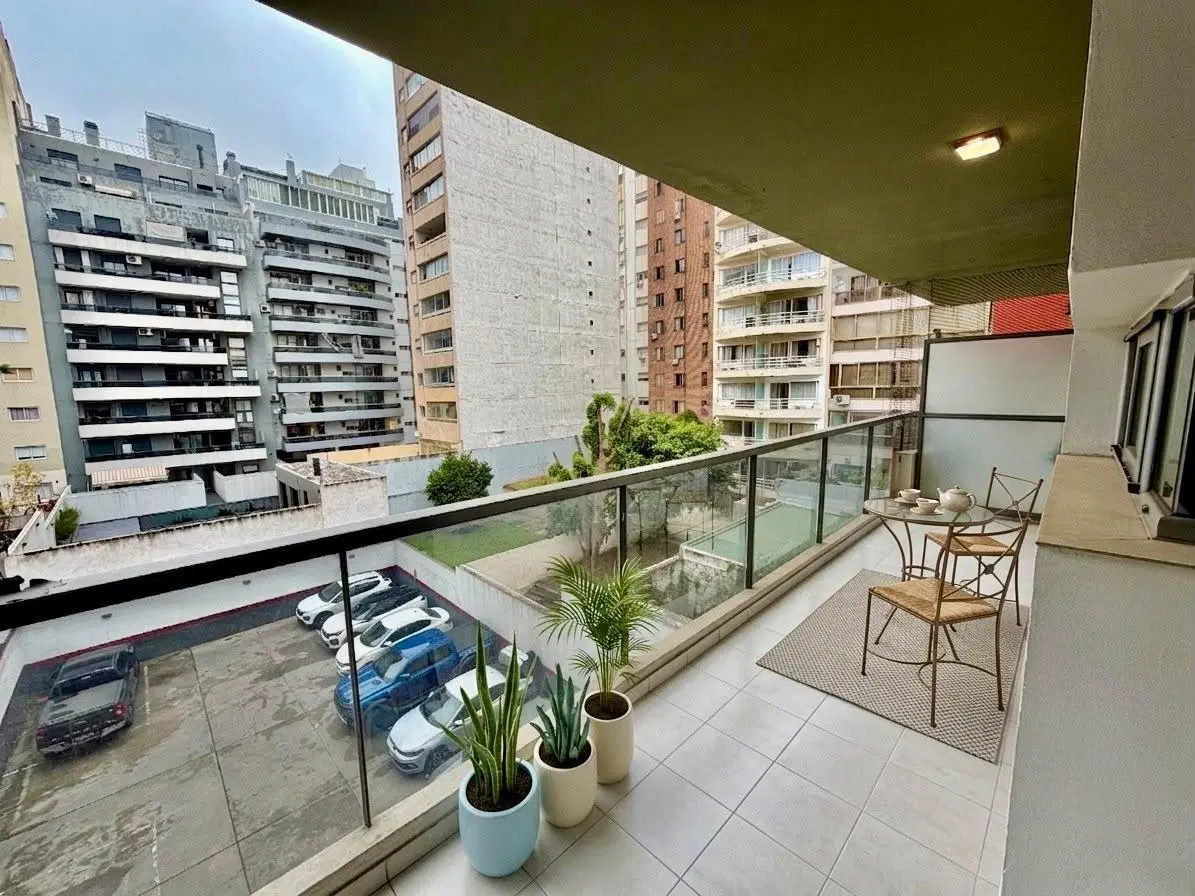 SE VENDE - Depto 1 Dorm + Balcon - Nva. Cba 1