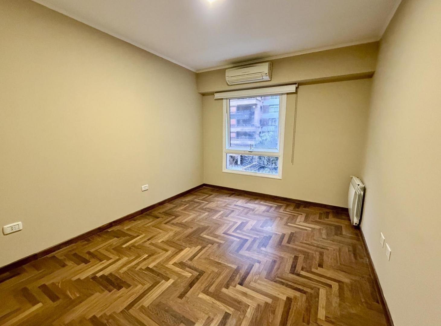 Foto de SE ALQUILA - Depto - 2 Dorm - Torre Elysee, imagen 4