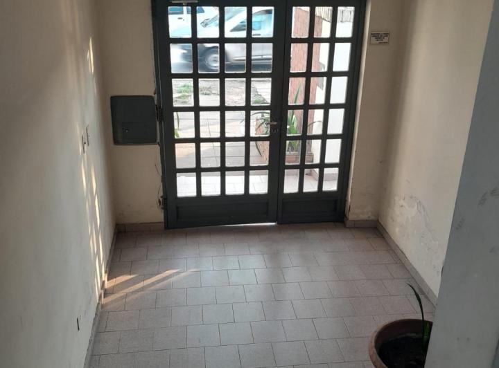 Venta de Departamento en Primer Piso Merlo Sur - 4 Ambientes excelente ubicación 3
