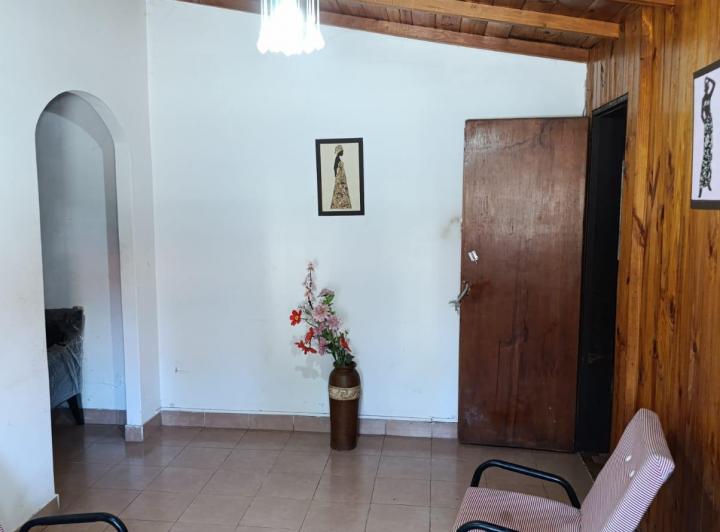 Venta de Casa en Merlo Norte - A metros de Av. H. Yrigoyen - 6 Ambientes 2