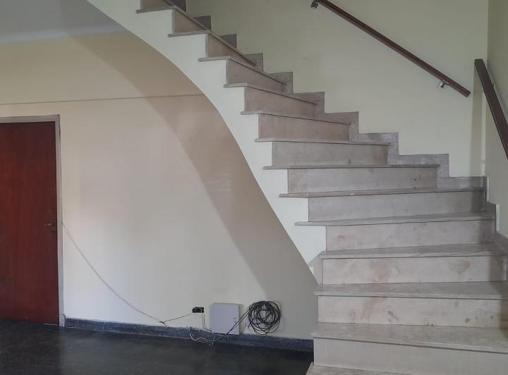 Venta de Casa en Merlo Sur - 5 Ambientes - Excelente Ubicacion  4