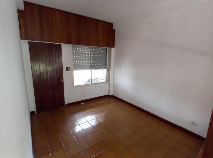 Venta de Casa en Merlo Sur - 4 Ambientes - Excelente Ubicacion   3