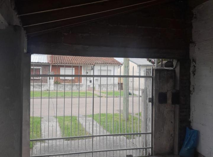 Venta de Casa con Departamento al fondo en Merlo Norte -  2
