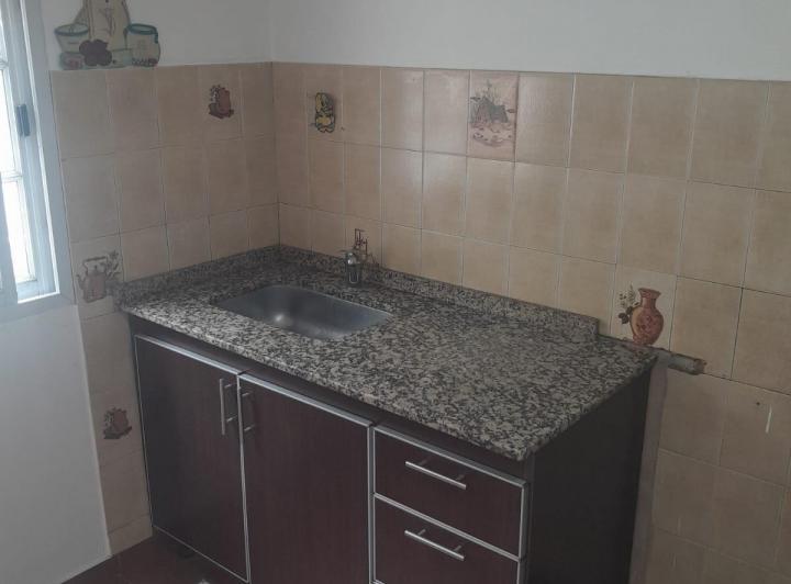 Venta de Casa con Departamento al fondo en Merlo Norte -  5