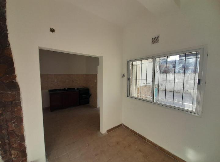 Venta de Departamento interno en Merlo Norte - Sobre Av. H. Yrigoyen  5