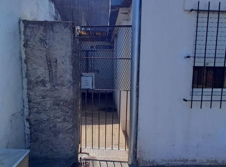 Venta de Casa en Merlo Sur -  4 Ambientes  5