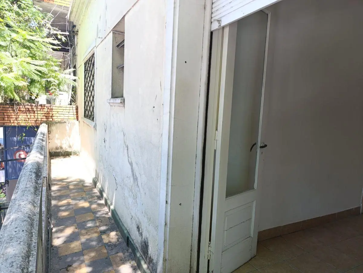 Venta de Departamento al frente (1er piso) en Merlo Sur (Excelente Ubicacion - Sobre la Avenida) 8