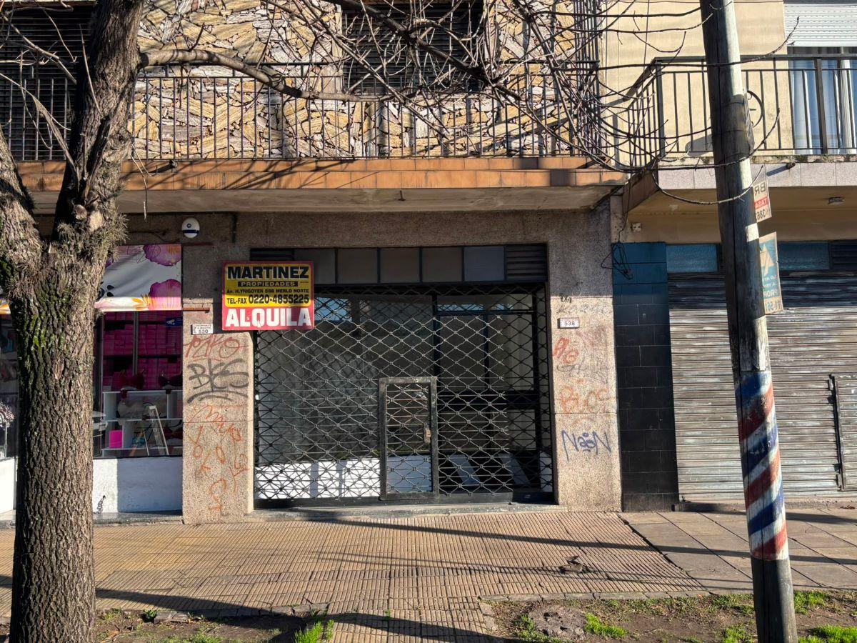 Alquiler de LOCAL en Merlo Norte (Sobre Av. H. Yrigoyen a 5 cuadras de la estacion)