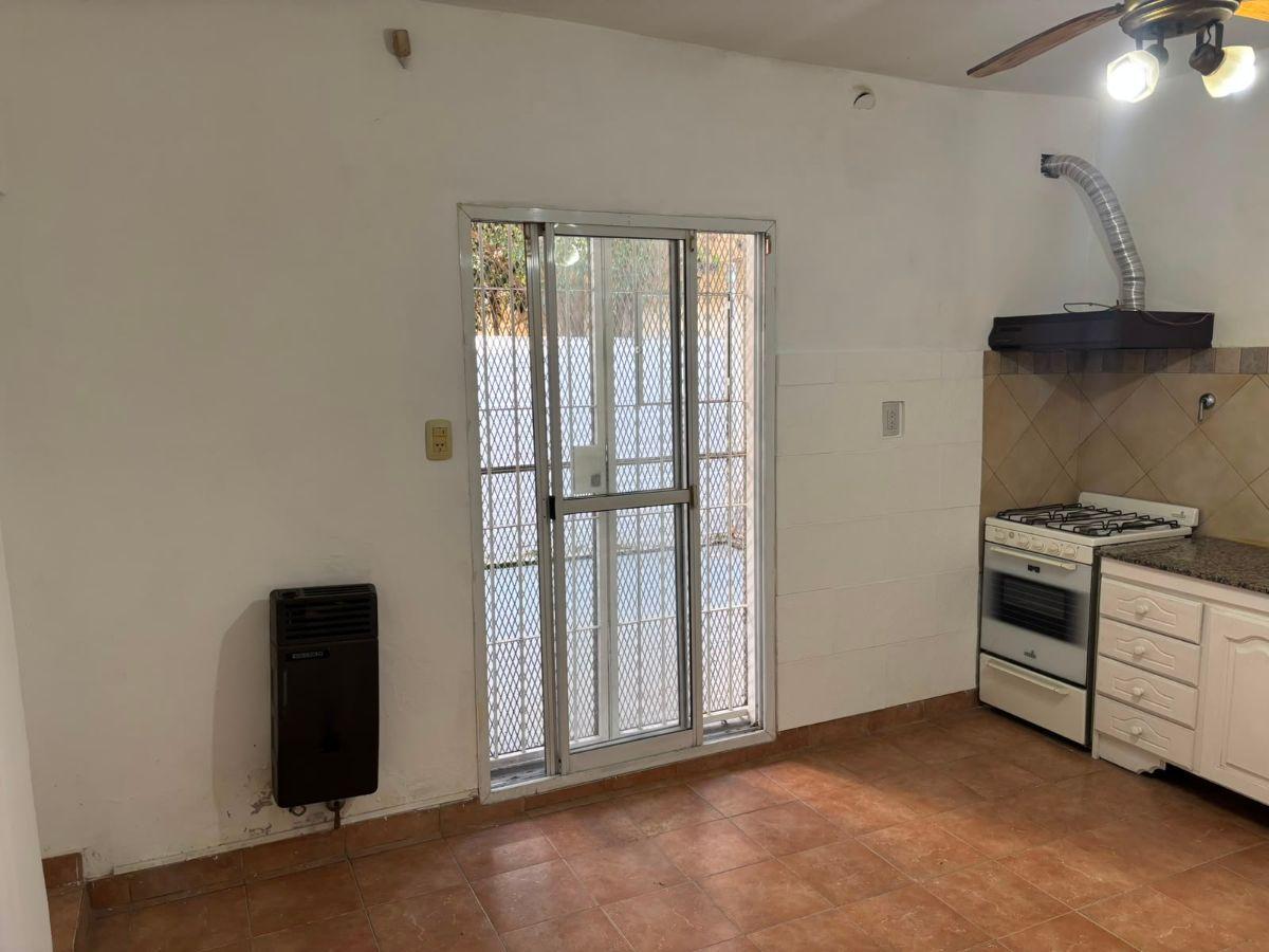 Foto de Alquiler de Departamento interno en Merlo Norte (A una cuadra y media, imagen 3