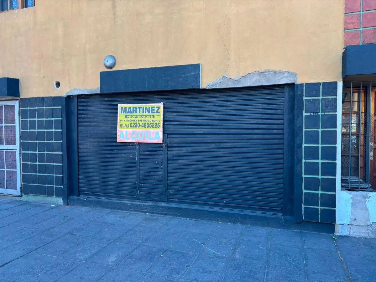 Alquiler de LOCAL en Merlo Norte (A metros de Av. H. Yrigoyen) 4