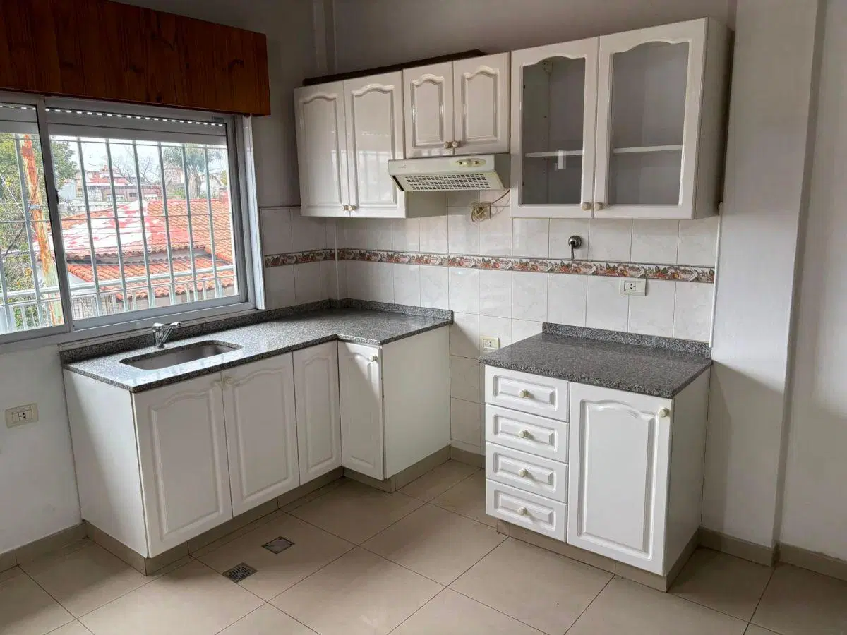 Alquiler de Departamento en Merlo Norte (A 3 cuadras de la estacion) 1