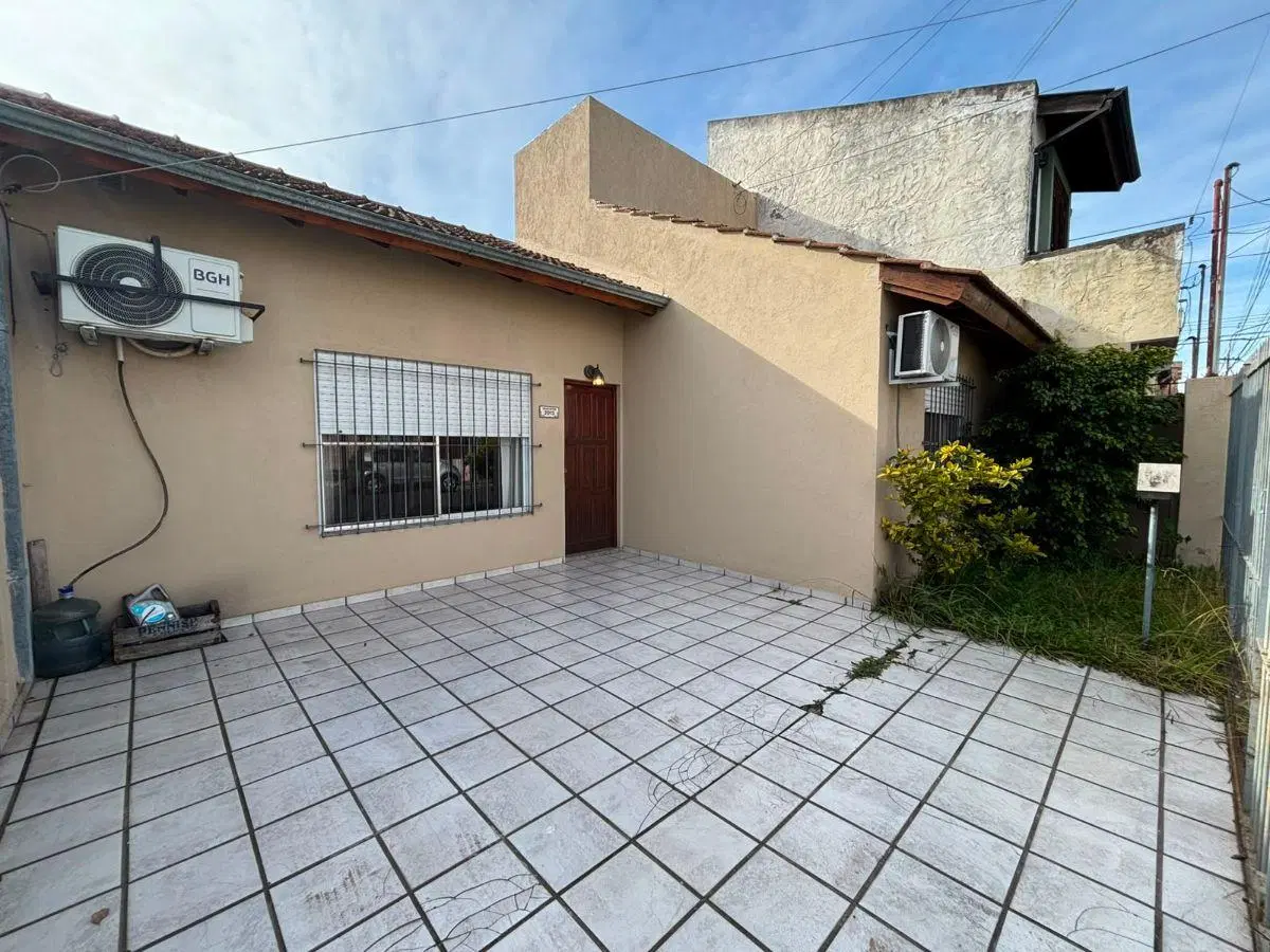 Venta de Duplex en Merlo Norte (A 2 cuadras de Av. H. Yrigoyen) 5