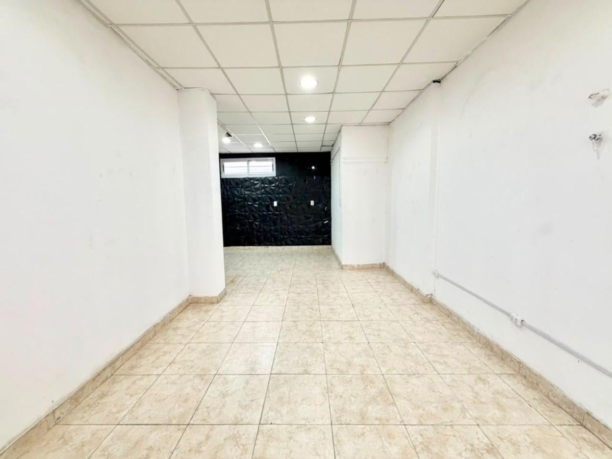 Foto de Alquiler de Oficina / Local en Ituzaingo Norte (frente a la, imagen 1