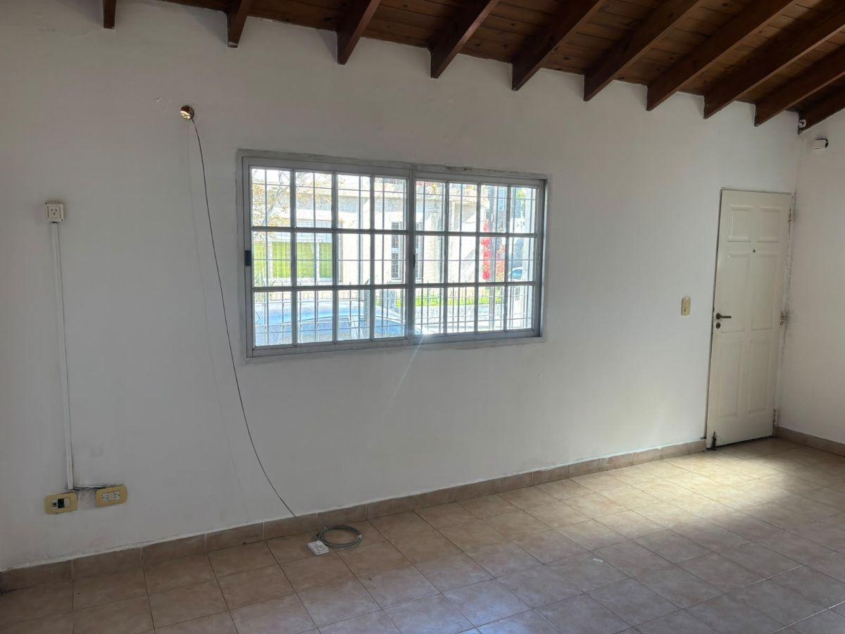 Foto de Alquiler de Departamento en Merlo Norte (A 3 cuadras de la estación), imagen 5