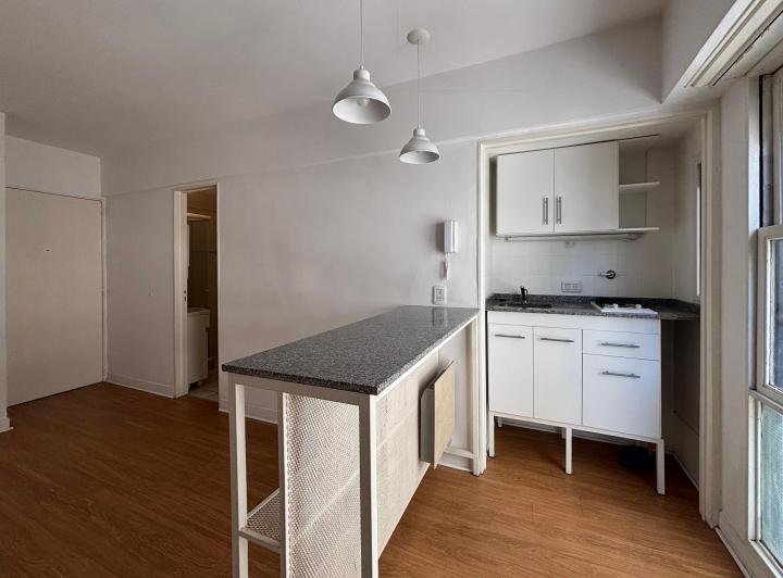 Dueña vende hermoso monoambiente, apto profesional Ideal Inversion. 2