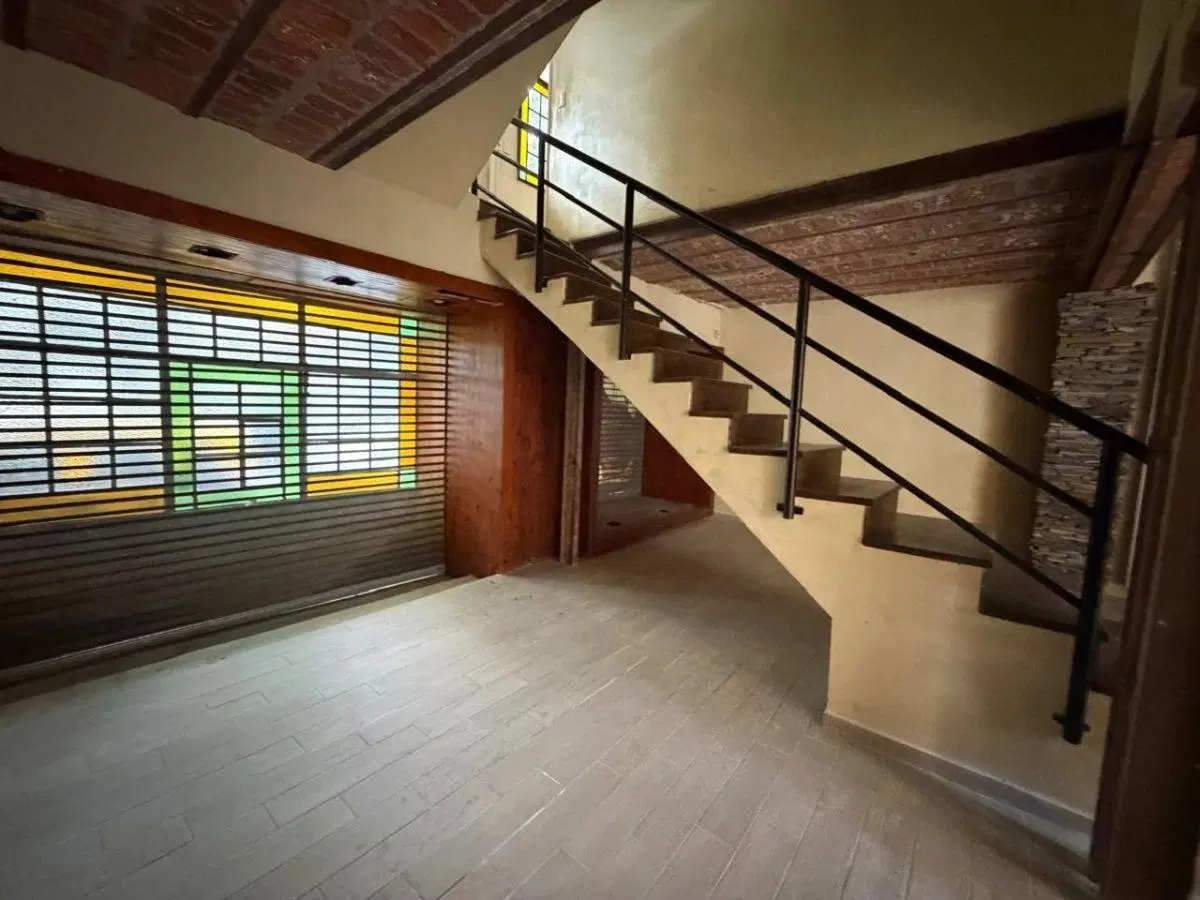 PH USO COMERCIAL | LOCAL POR REGLAMENTO 1