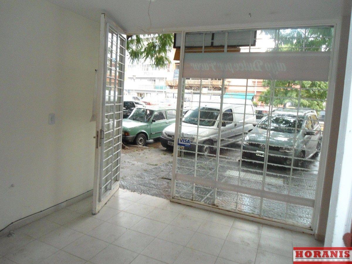 Foto de TRIUNVIRATO 5200 | LOCAL EN VENTA, imagen 2