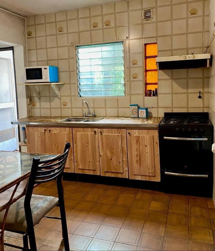 Foto de CASA TIPO CHALET - EN VENTA - BARRIO UNO, imagen 3