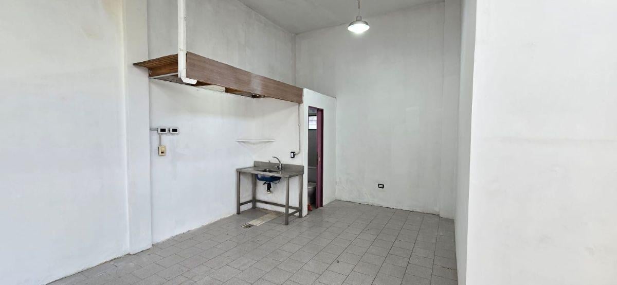Foto de GALPON - DEPOSITO - ALQUILER - MONTE GRANDE, imagen 5