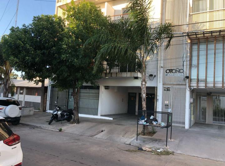 Departamento en  Alquiler con Cochera 5
