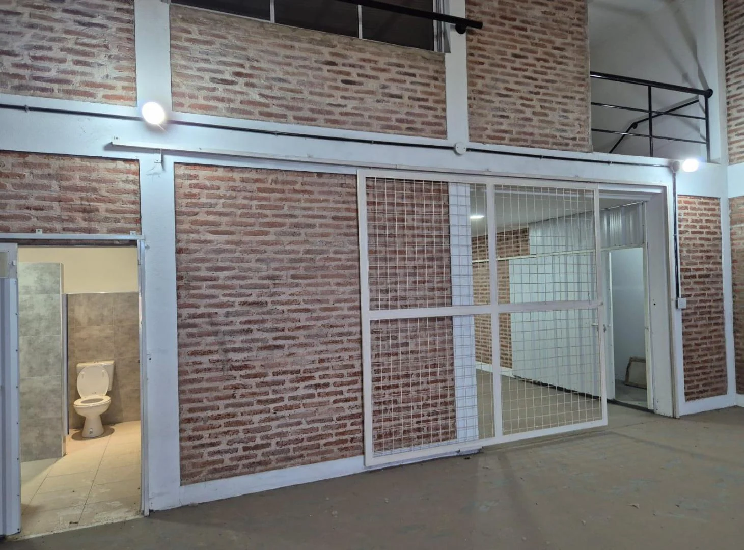 Foto de Galpón de mas de 320 mt2 en Alquiler con privados, imagen 5