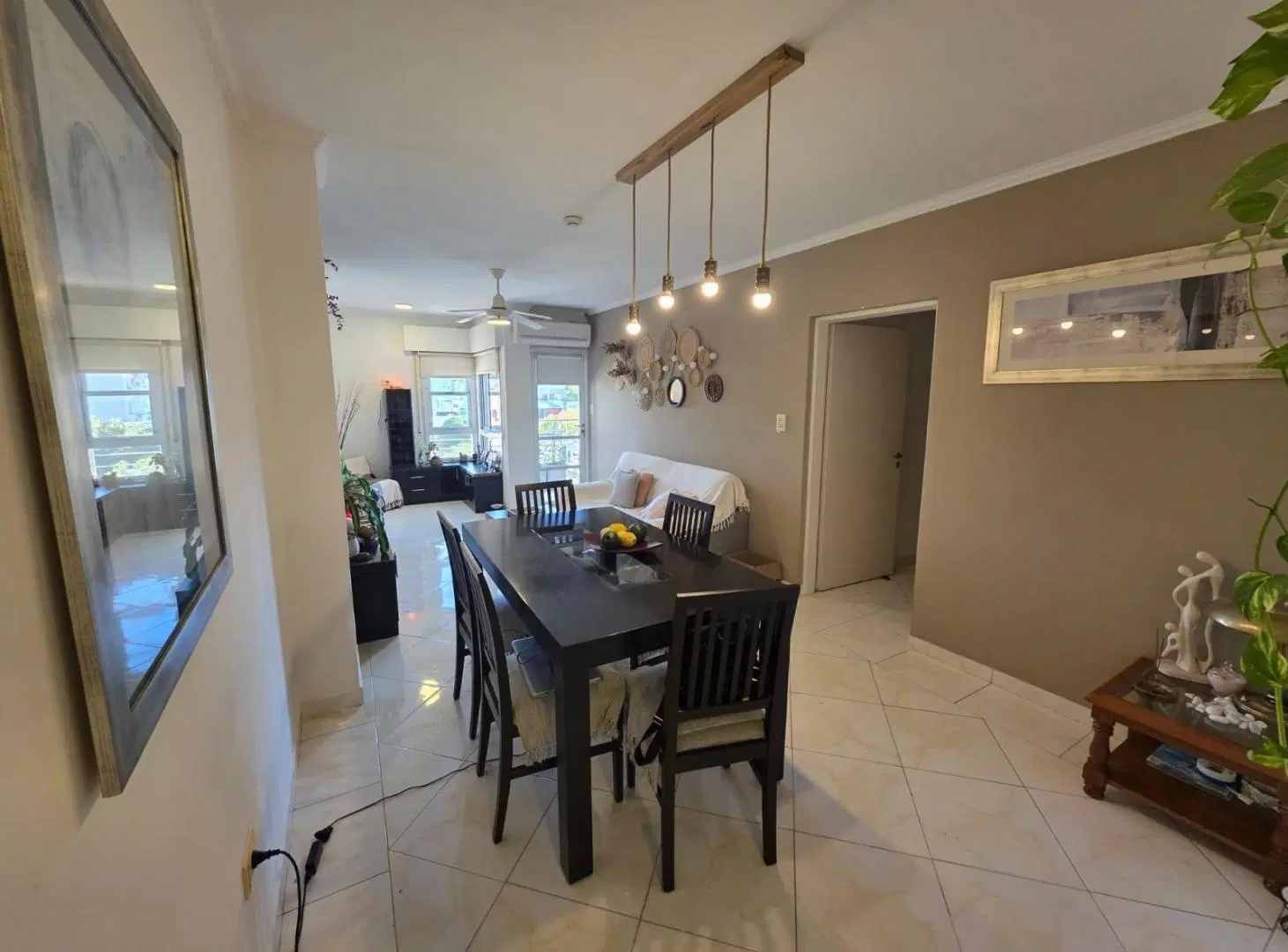 Departamento en venta de 3 dormitorios con cochera 2