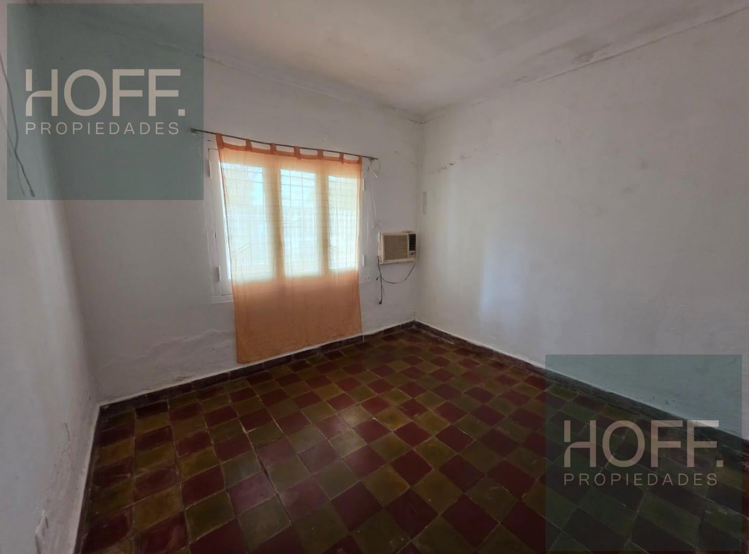 Foto de Casa a Refaccionar en Venta 2 Dorm - Apto Crédito - Barrio La Liguria, imagen 1
