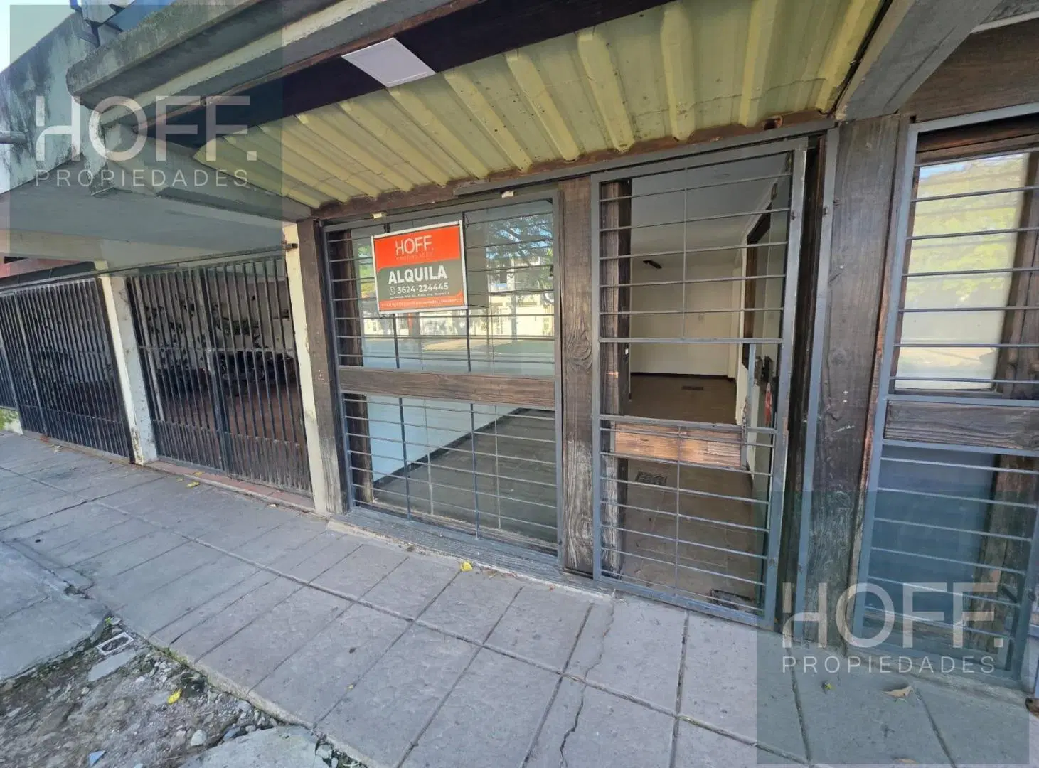 2 Locales en alquiler en esquina 3