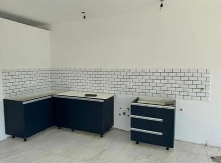 Casa 5 Ambientes pileta y bajada náutica. 2