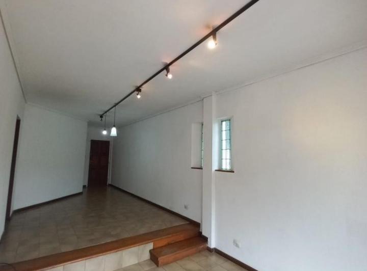 DEPARTAMENTO 4 AMB CON COCHERA Y BAULERA APTO CREDITO 5