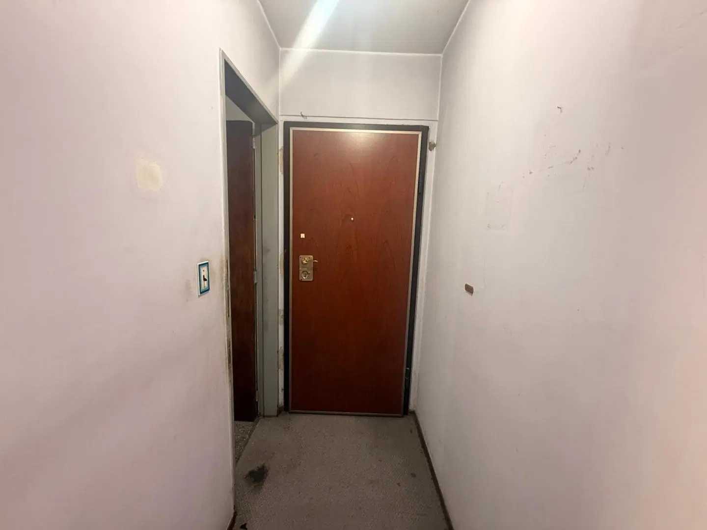 Amplio Departamento en venta ubicado al contra frente. 3