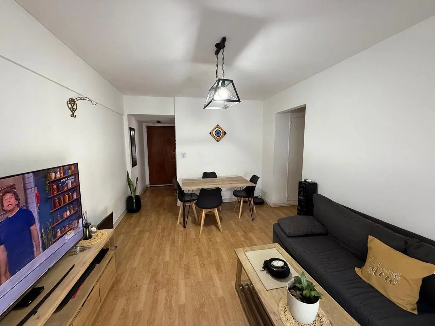 Venta de Departamento de 2 ambientes en Excelente ubicación. 4